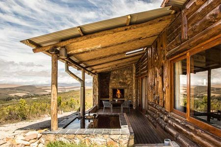 Where It All Began - Blog - Leave the city behind: 3 secluded mountain getaways near Cape Town - Kol Kol Mountain Lodge and Swimming Pool