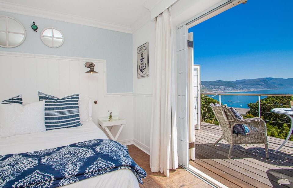 Where It All Began - Botanical Journey through Cederberg, Overberg and Winelands - Cape Peninsula - A Boat House - Bedroom Suite