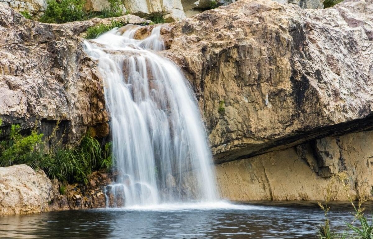 Where It All Began - Botanical Journey through Cederberg, Overberg and Winelands - Clanwilliam - Algeria Cottages - Waterfall