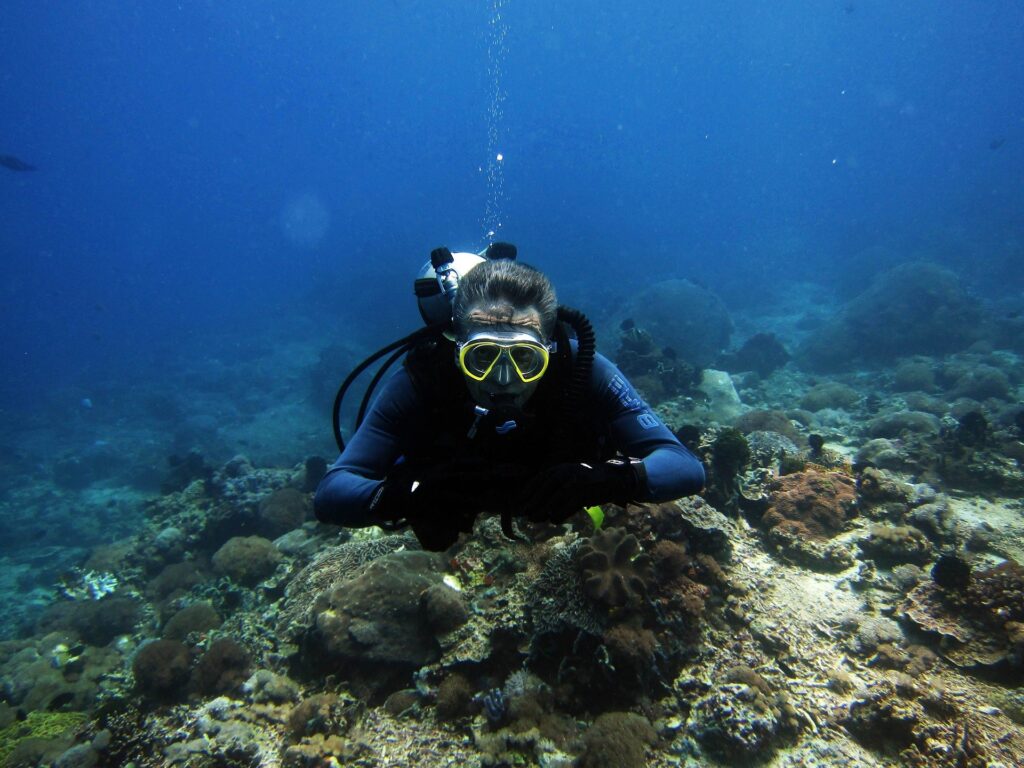 Scuba, Sightseeing and Slackpacking Adventure
