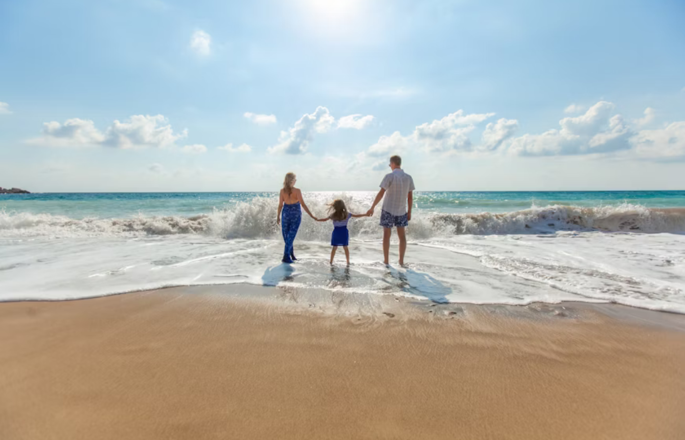 S052 -  IT4 - Family Beach Picture Where It All Began - Journeys - Wild Coast Hotel Hopper - Family Beach Picture